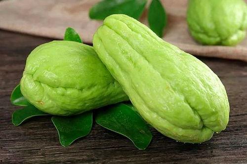 宋宁宁吃瓜,揭秘娱乐圈背后的那些事儿