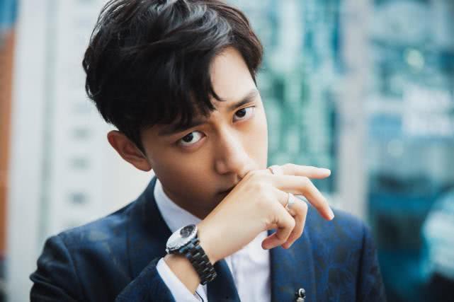 男朋友理性吃瓜